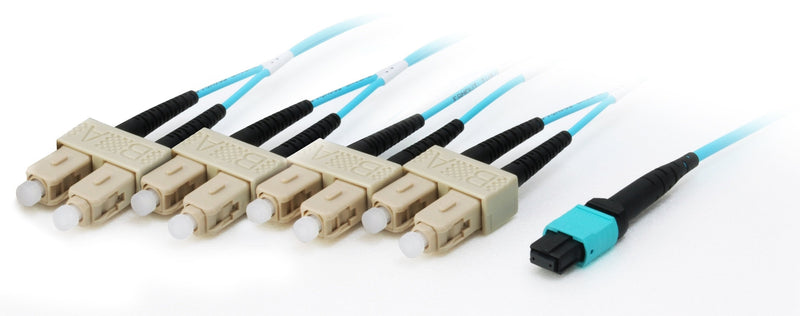 Equip 25557707 Cable Fibre Optic 15M Mtp 4X Sc OM4 Cyan