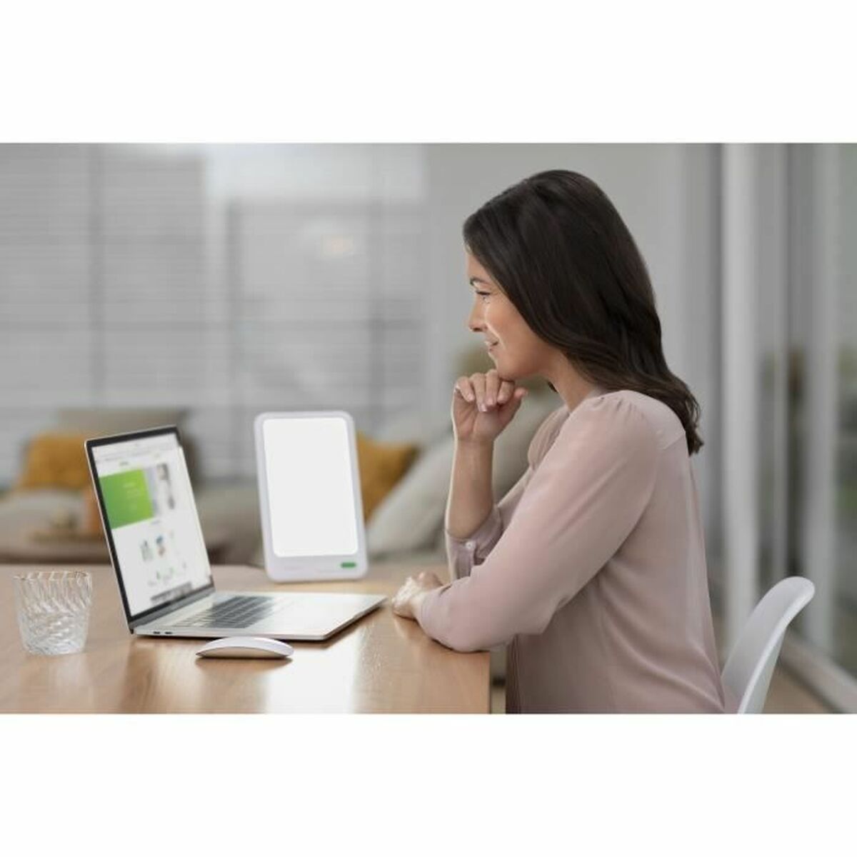 V6H41DA27989485560943A85988C2B2D31BR4529157P6