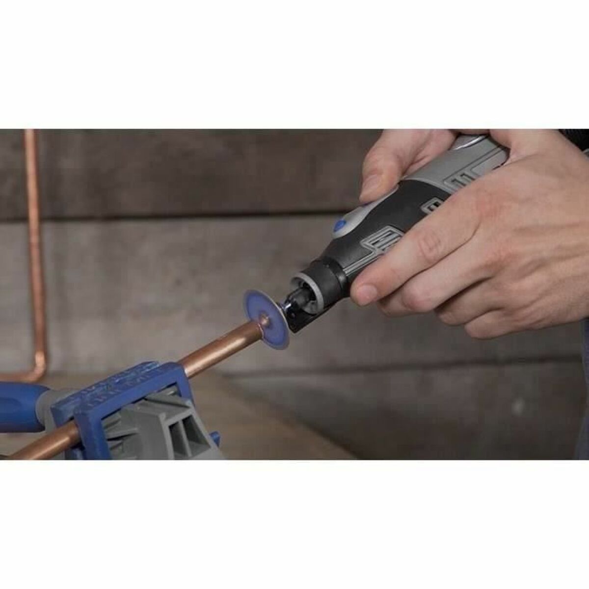 V8H2920A4131F8E80403C149BE03D329484R4008217P4