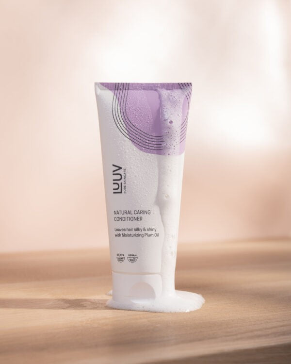 Natural Nourishing Conditioner with Plum Oil, 200 ml